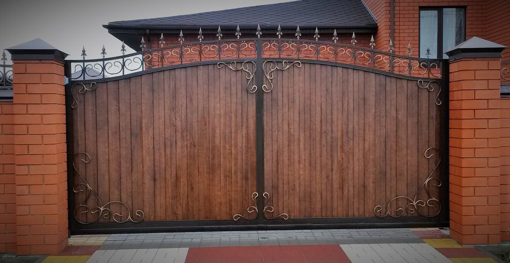Купить простые ворота для дома: советы по выбору, установке и уходу в Нижнекамске от 33508 руб | ВоротМастер-Нжм