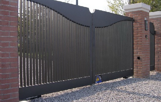 Купить новые ворота Абакан откатные в Нижнекамске по цене от 83768 руб